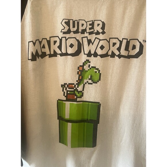 SUPER MARIO WORLD T-Shirt Nintendo Raglan 3/4” Sleeve Retro Yoshi Unisex Large - Picture 2 of 4